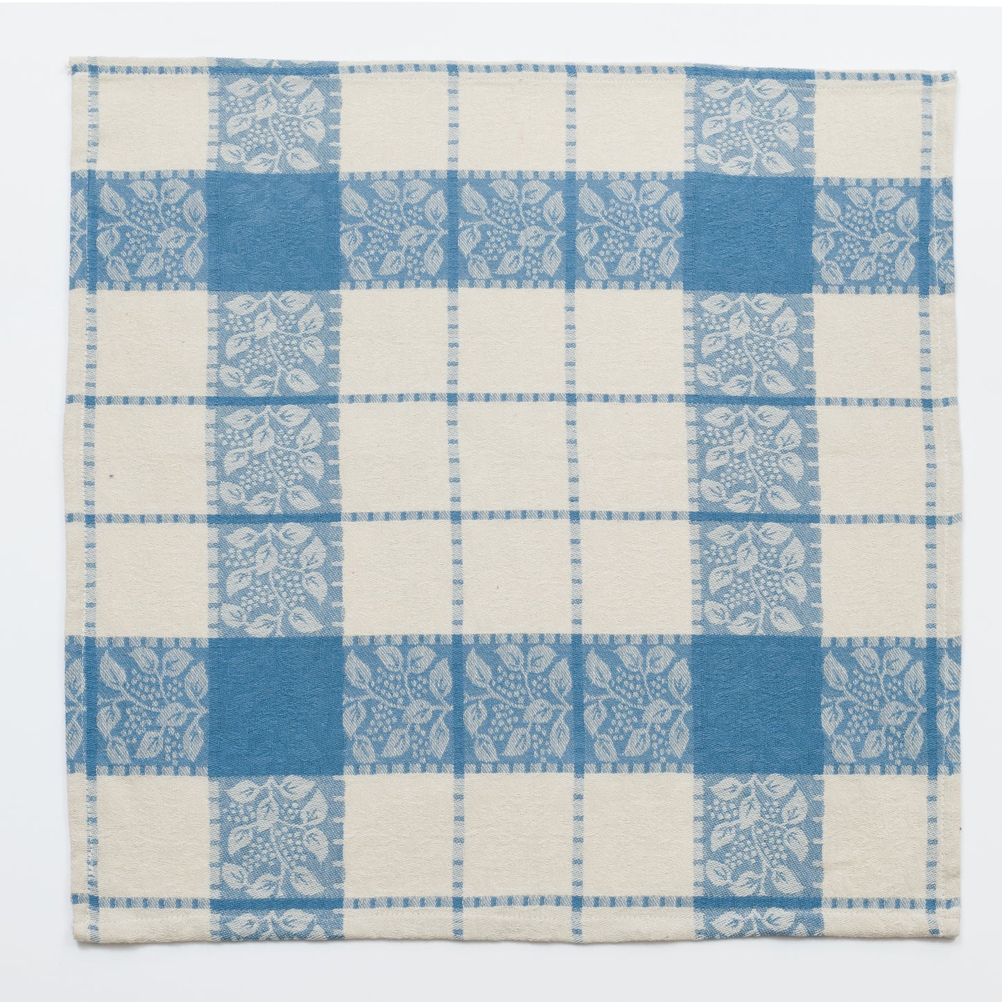 Berry Leaf Jacquard Blue and White napkin set of four