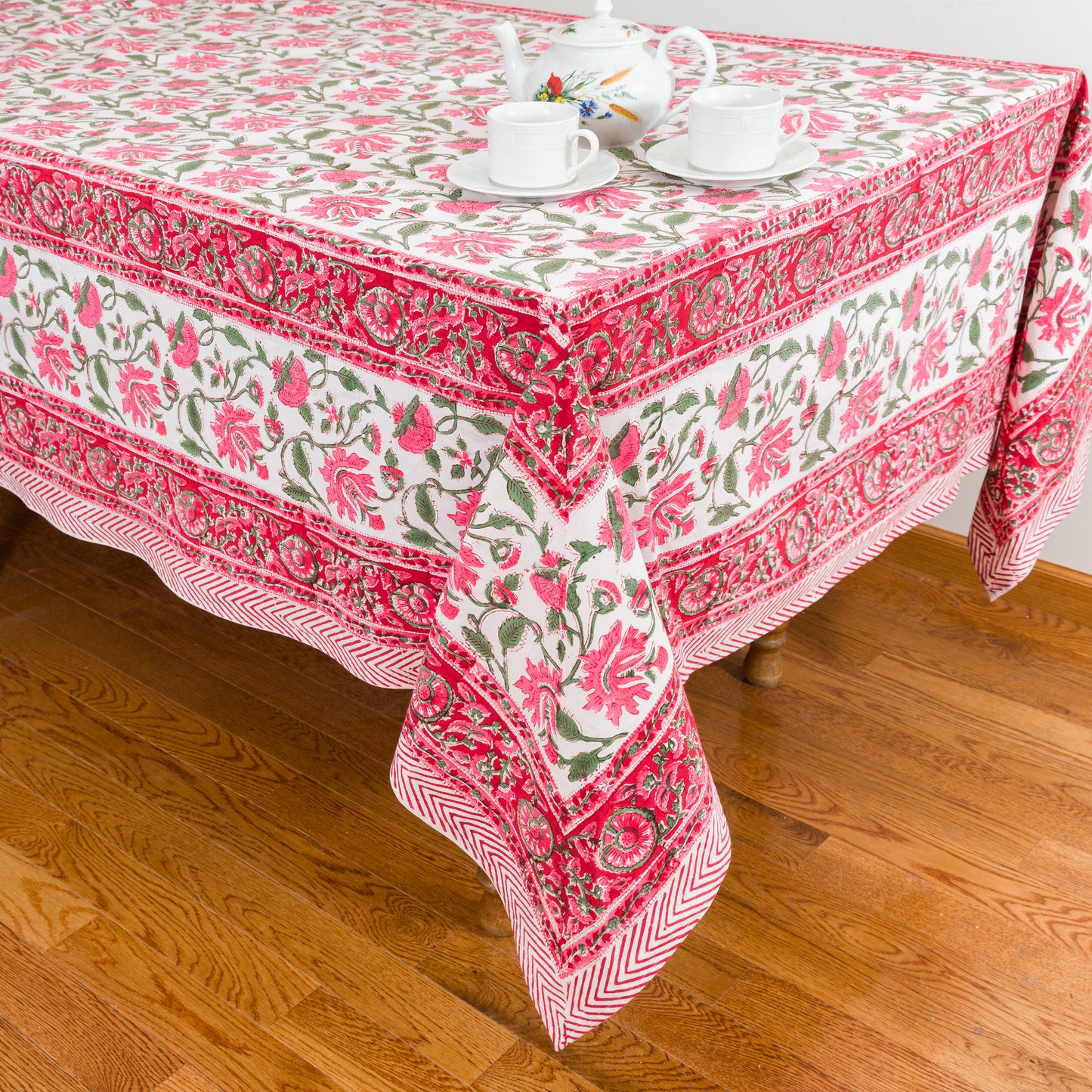 Pretty in Pink Set of Tabletop